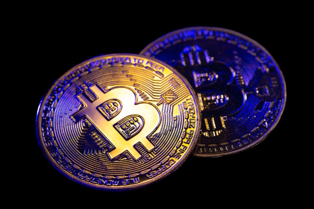 Биткоин приблизился к рекорду в 108 тысяч впервые с начала года