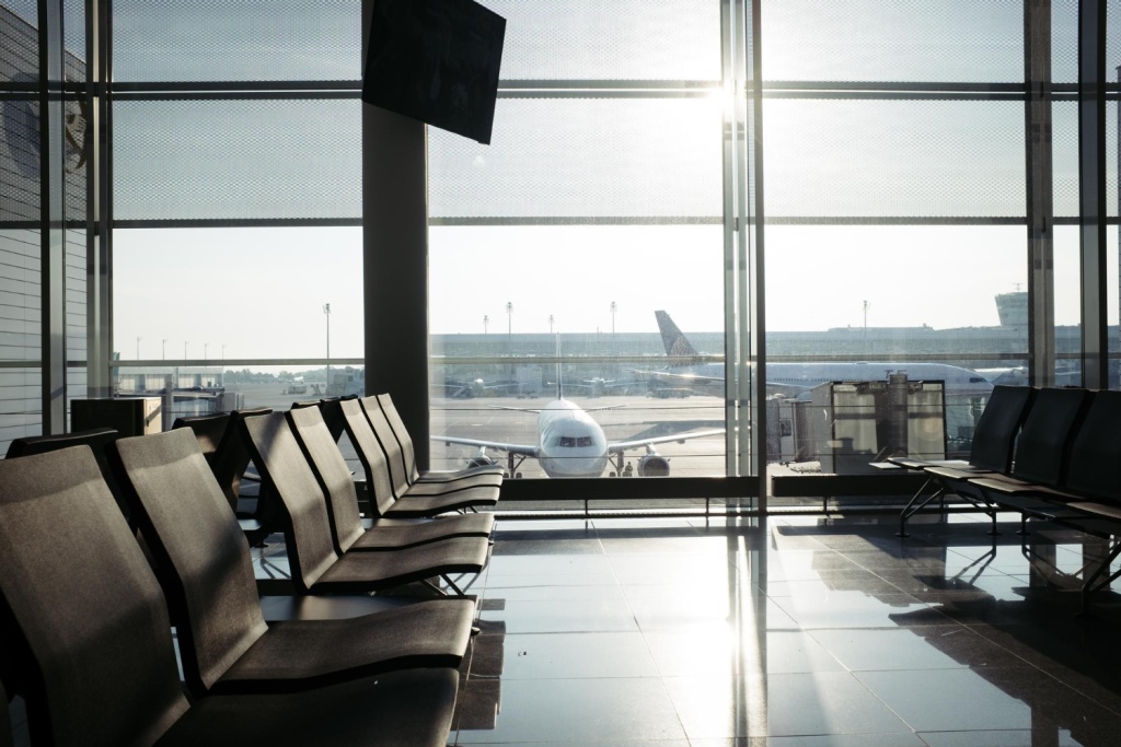 Главгосэкспертиза одобрила корректировки по проекту реконструкции аэропорта "Толмачёво" в Новосибирске Главгосэкспертиза одобрила корректировки по проекту реконструкции аэропорта "Толмачёво" в Новосибирске