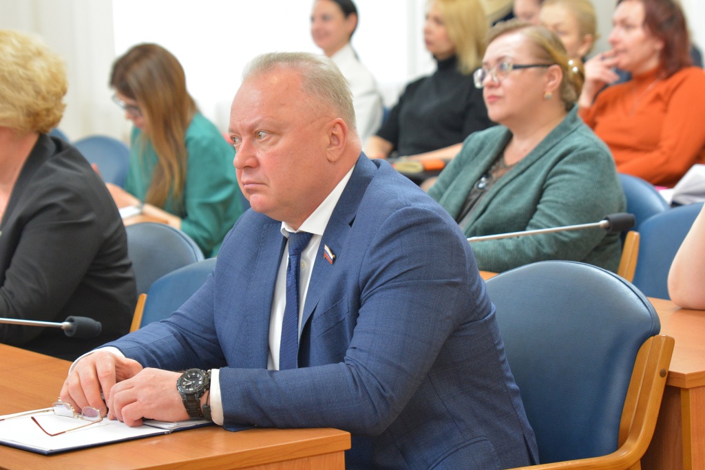 В Воронеже утвердили масштабную программу реконструкции ДК и модернизации культурной сферы на 2026 год В Воронеже утвердили масштабную программу реконструкции ДК и модернизации культурной сферы на 2026 год