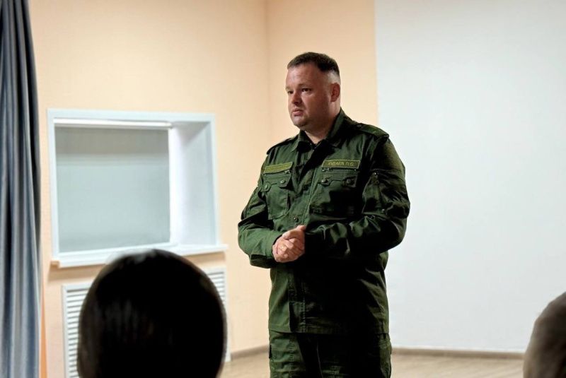 "Урок мужества": в Мордовии школьники встретились с героем СВО