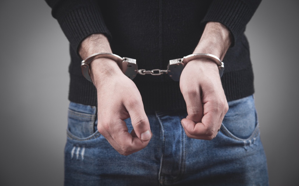 В Новосибирске двух местных жителей признали виновными в легализации и хищении земельных участков