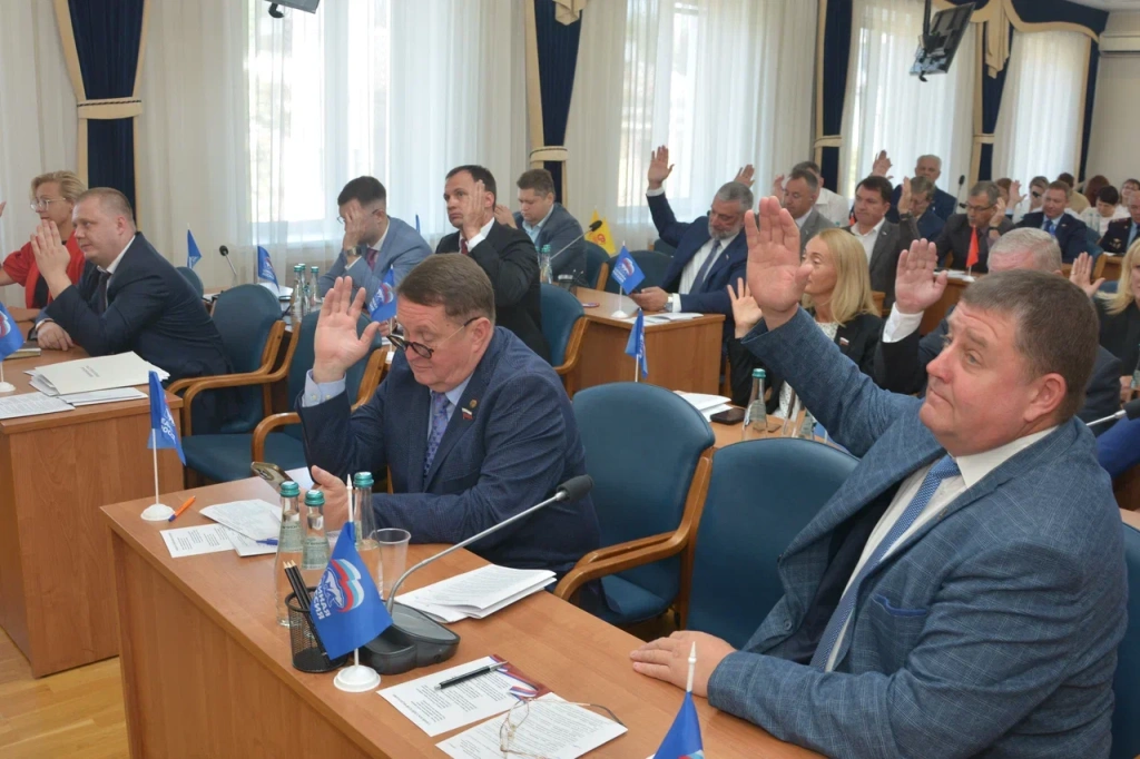 Трёх новых почётных граждан Воронежа выбрали на заседании городской Думы Трёх новых почётных граждан Воронежа выбрали на заседании городской Думы