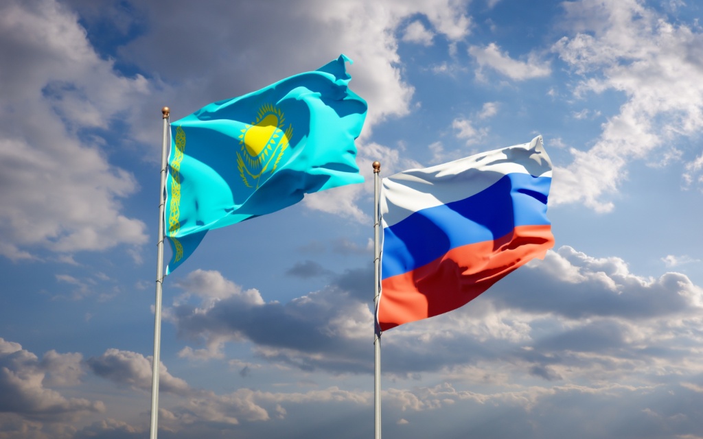Беспилотные КАМАЗы совершили первый международный рейс: Россия и Казахстан тестируют новую логистику Беспилотные КАМАЗы совершили первый международный рейс: Россия и Казахстан тестируют новую логистику
