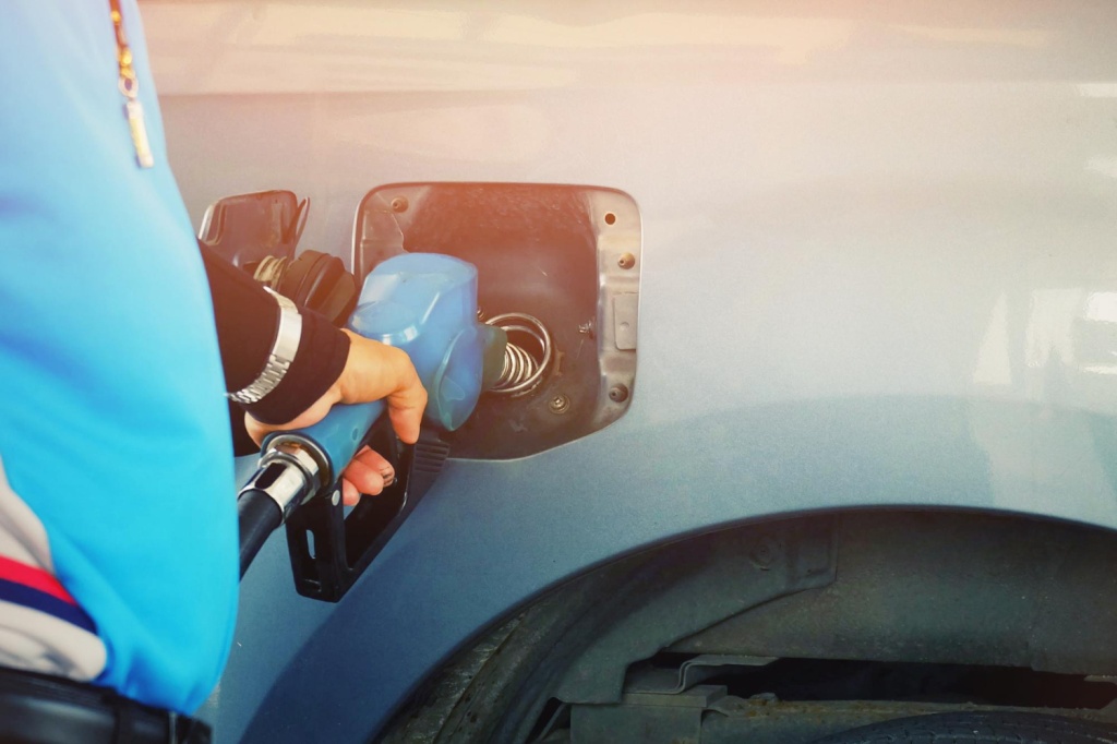 «АвтоВАЗ» начал продажи двухтопливных универсалов и фургонов Lada Largus CNG