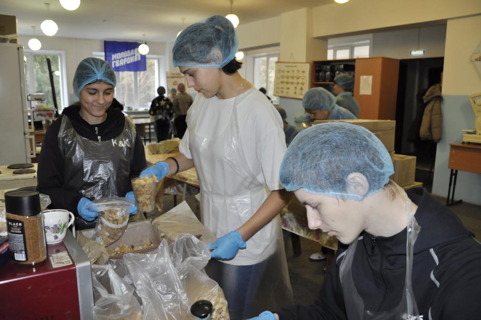 В Новосибирской области волонтёры двух районов обменялись опытом
