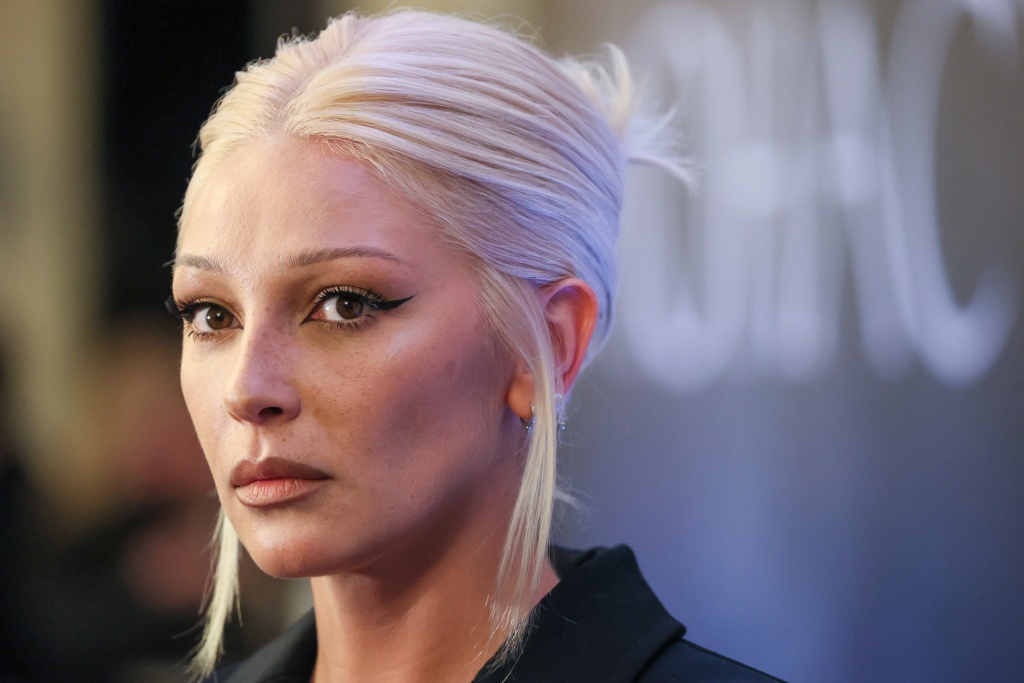 Mash: Настя Ивлеева могла задолжать налоговой 137 миллионов рублей Mash: Настя Ивлеева могла задолжать налоговой 137 миллионов рублей