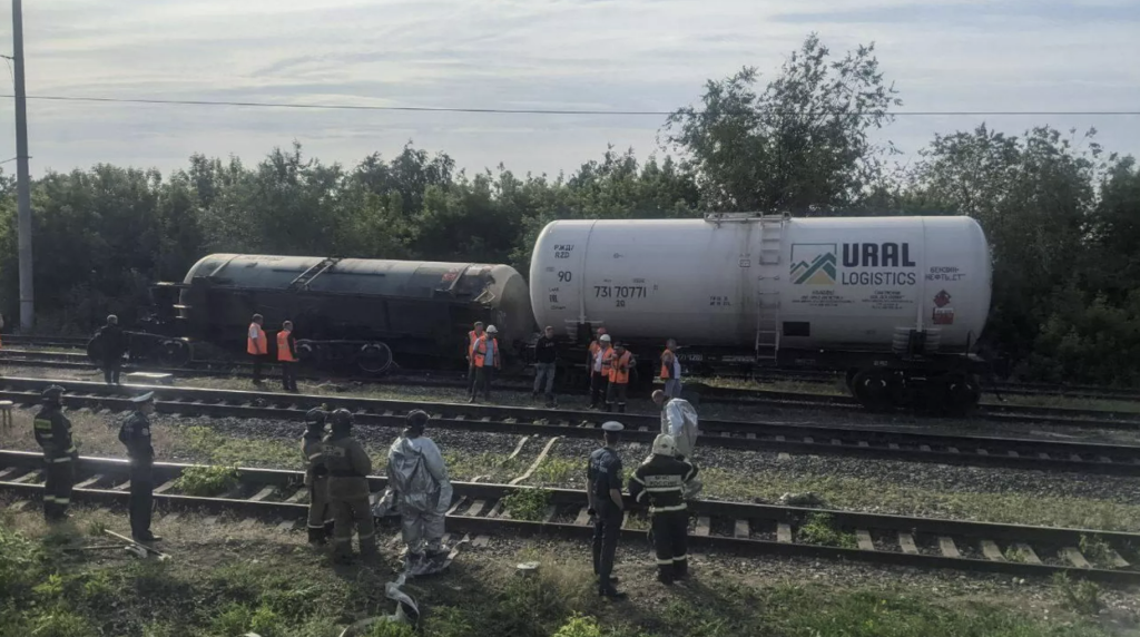Стало известно, почему сошли цистерны с конденсатом в Ульяновске